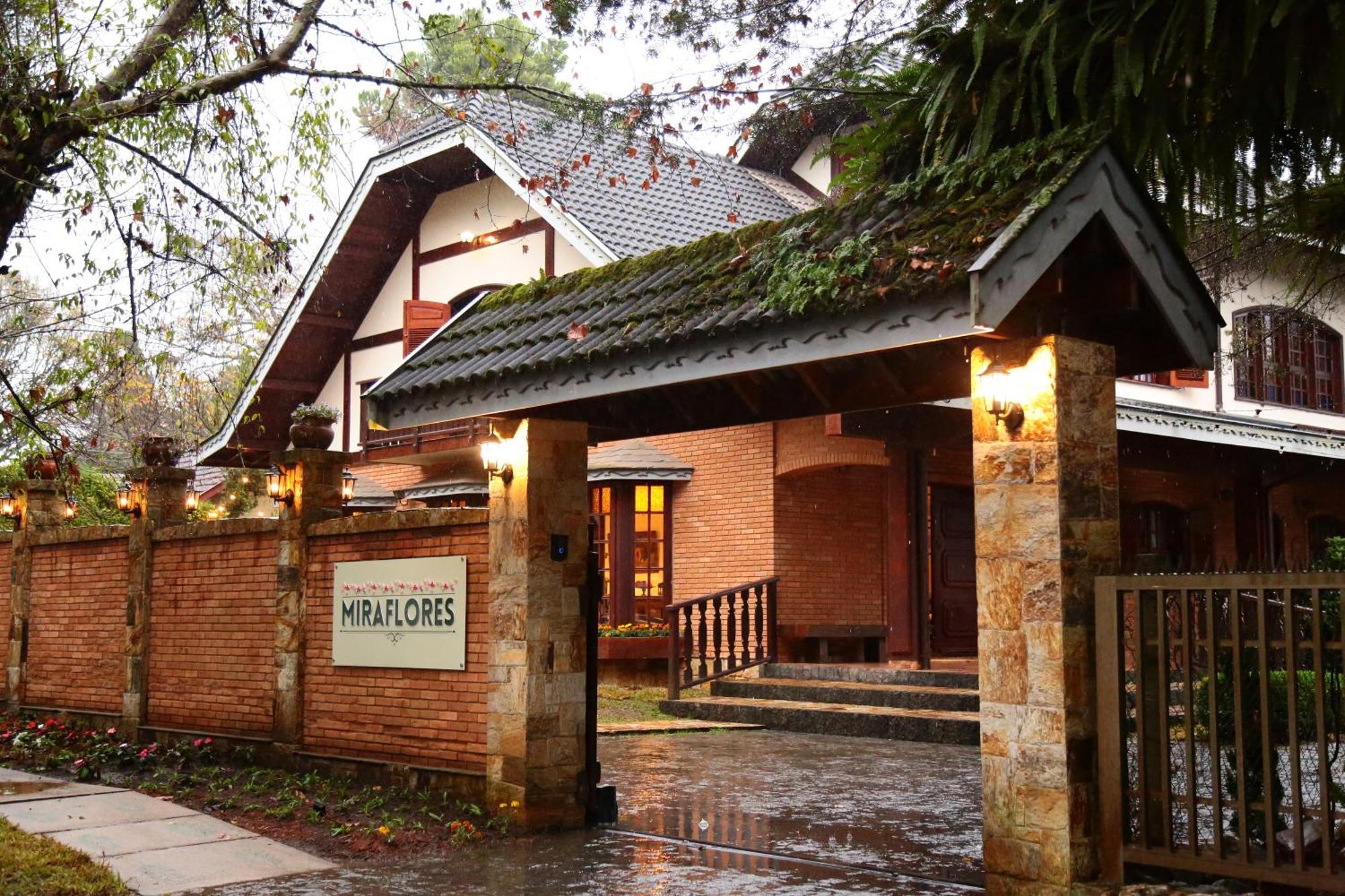 Pousada Miraflores Campos do Jordao Ngoại thất bức ảnh